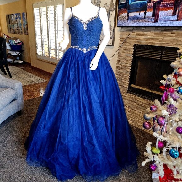 Layla k prom dress masquerade ball gown hearth embroidered 4 QUINCEANERA LK-106